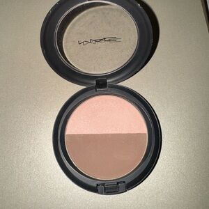 MAC Cosmetics Accentuate Sculpt
